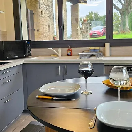 Le Bellevue Apartment Grane